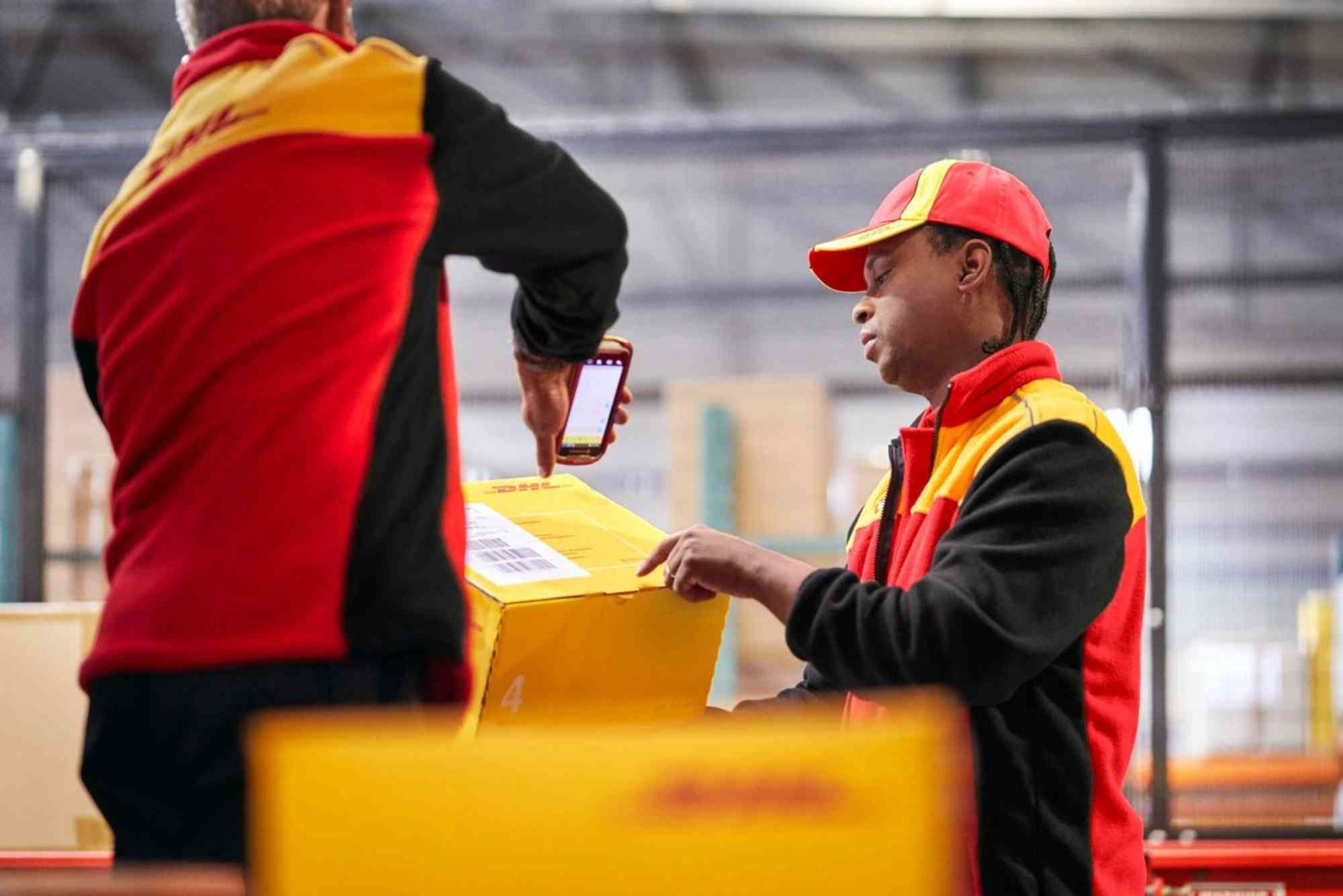 DHL Customer Service Dubai