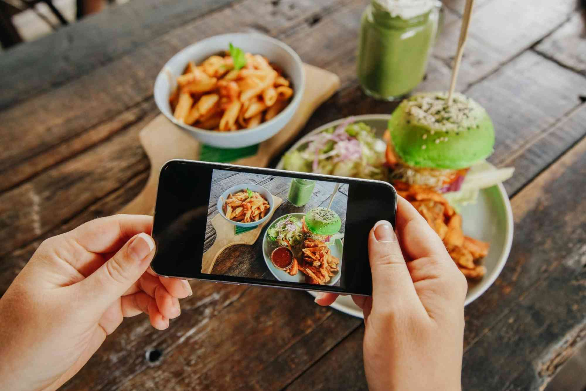 Food Caption in Instagram