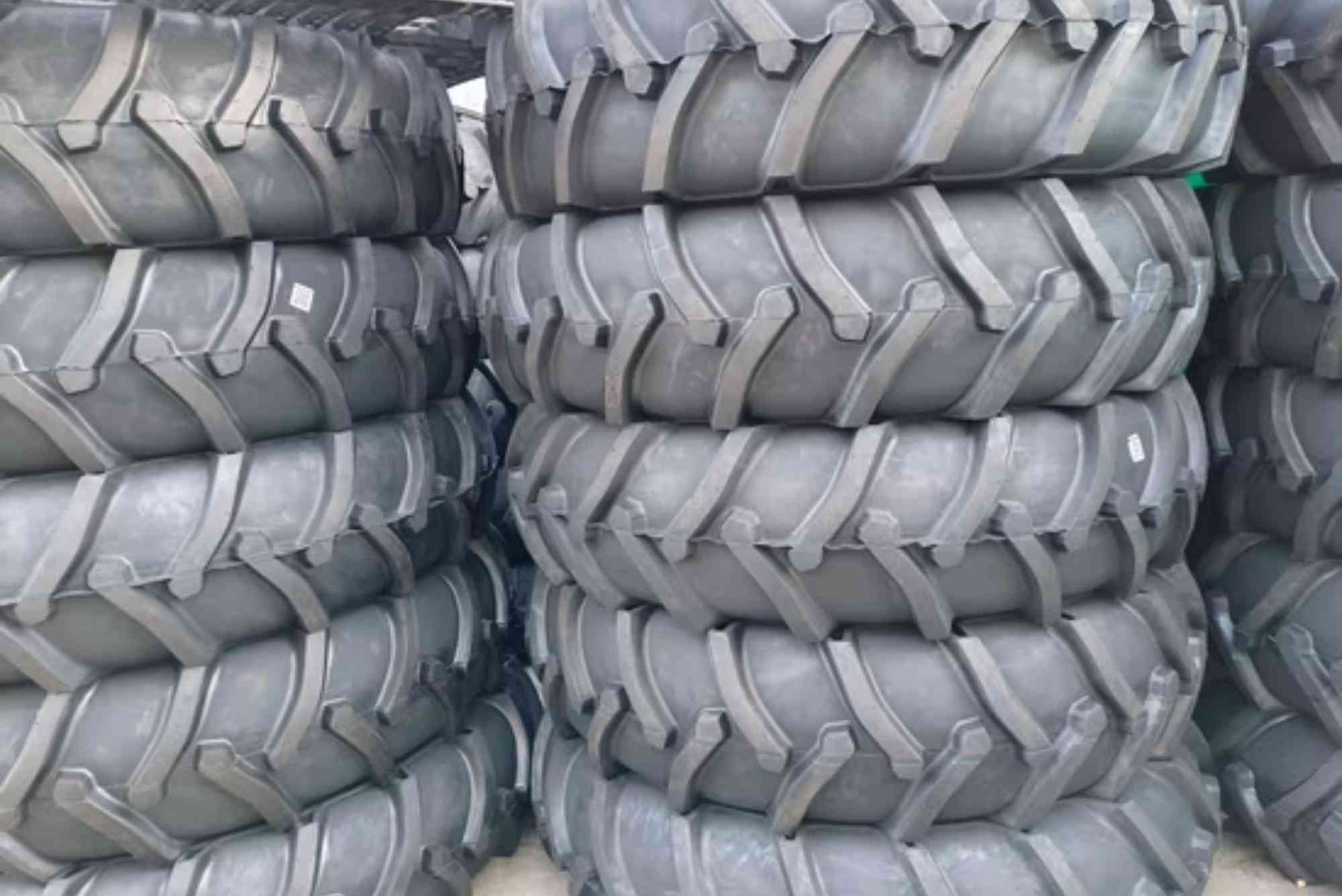 16.9 X 38 Tractor Tires for Sale