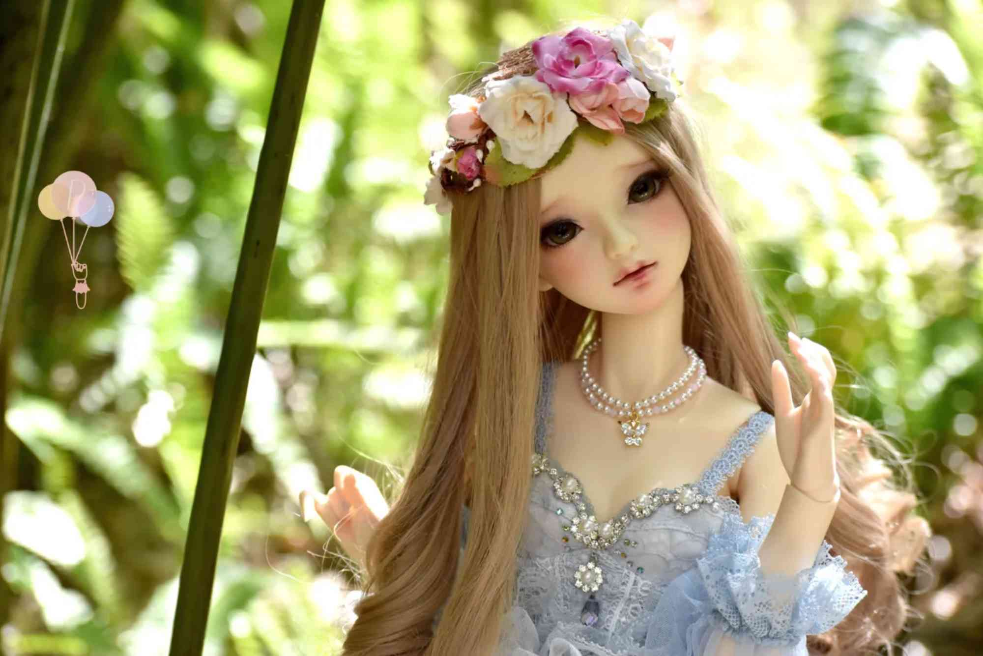 Beautiful Doll Wallpapers 2014