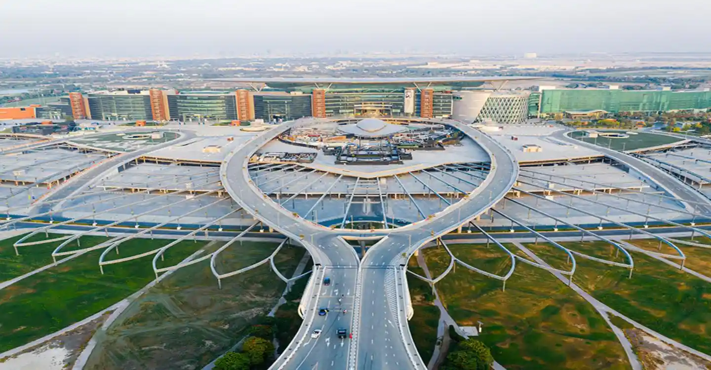 Buying Property in Dubai: What Every Serious Buyer Should Know Before Investing