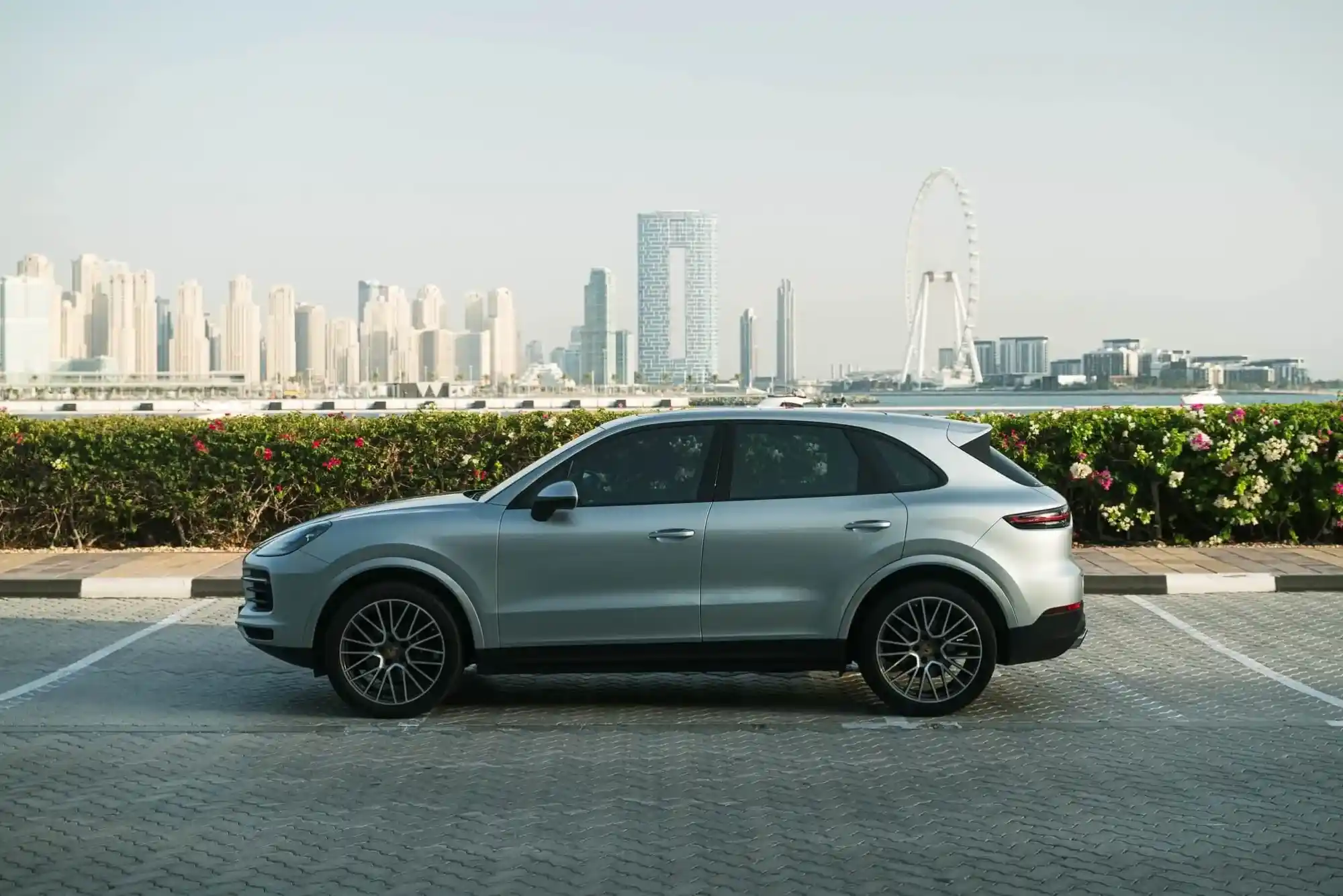 Porsche SUV Rental in Dubai: Cayenne & Macan