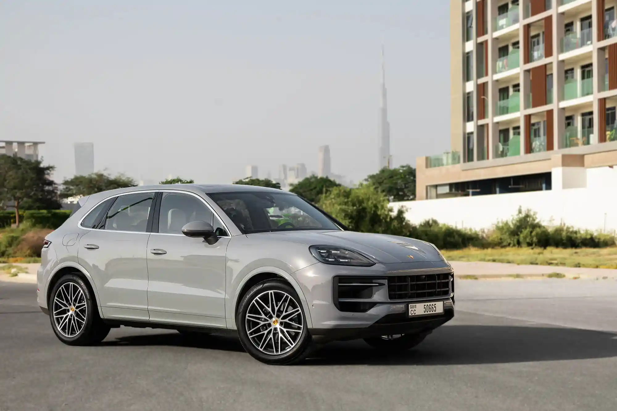 Best Luxury SUV Rental Companies in Dubai